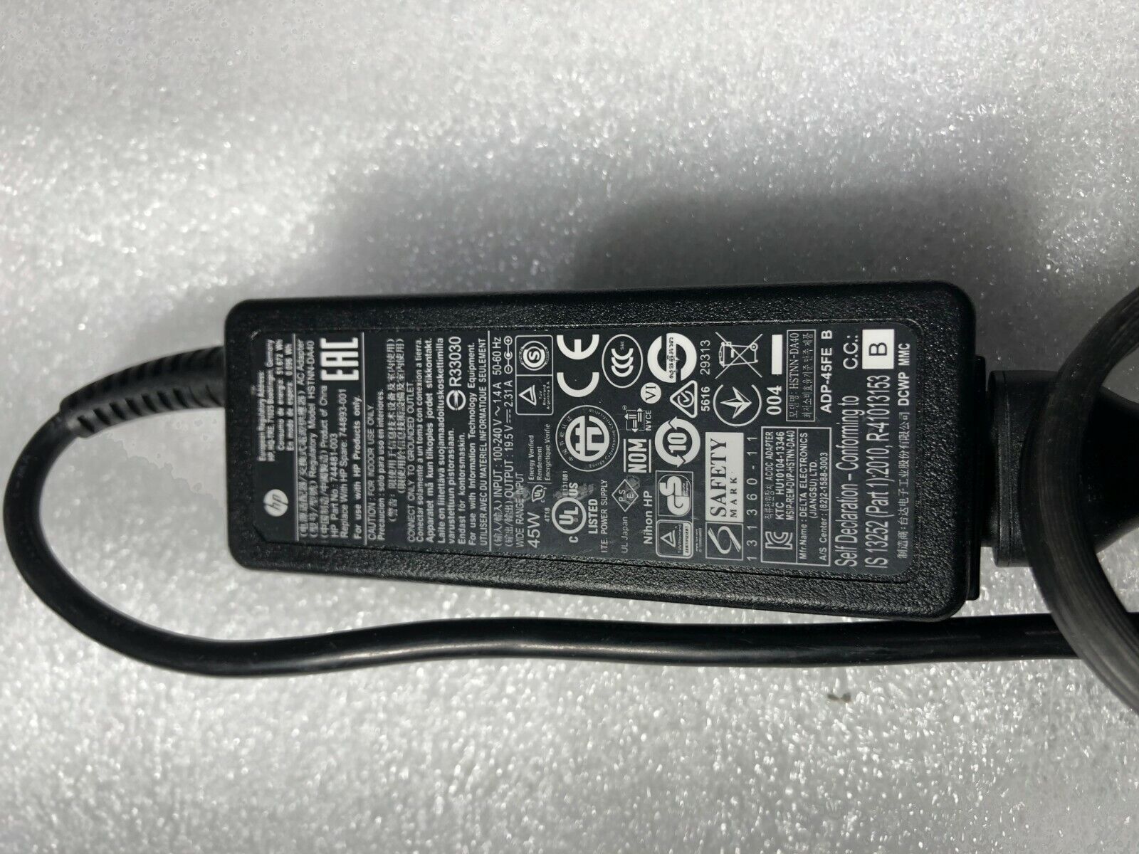 Genuine HP 74481-002 19.5V 2.31A 45W Power Supply