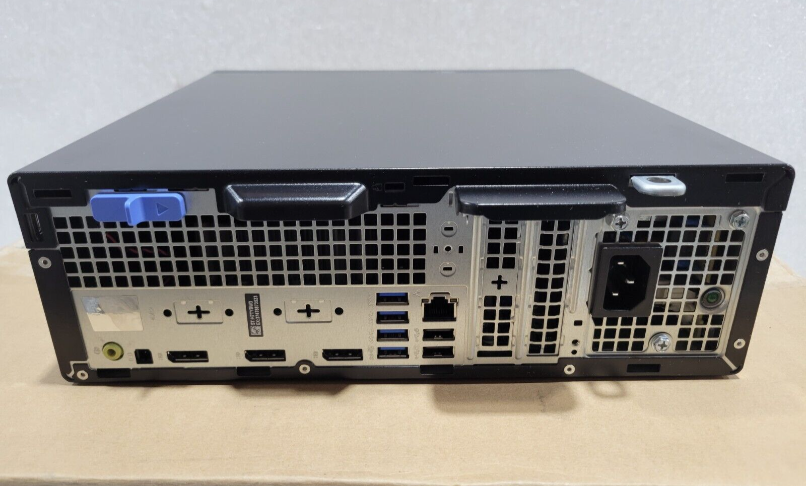 Dell OptiPlex XE4 Series SFF Intel i5-12500 4GHZ 8GB/256GB NVMe DVDRW Win11 Pro