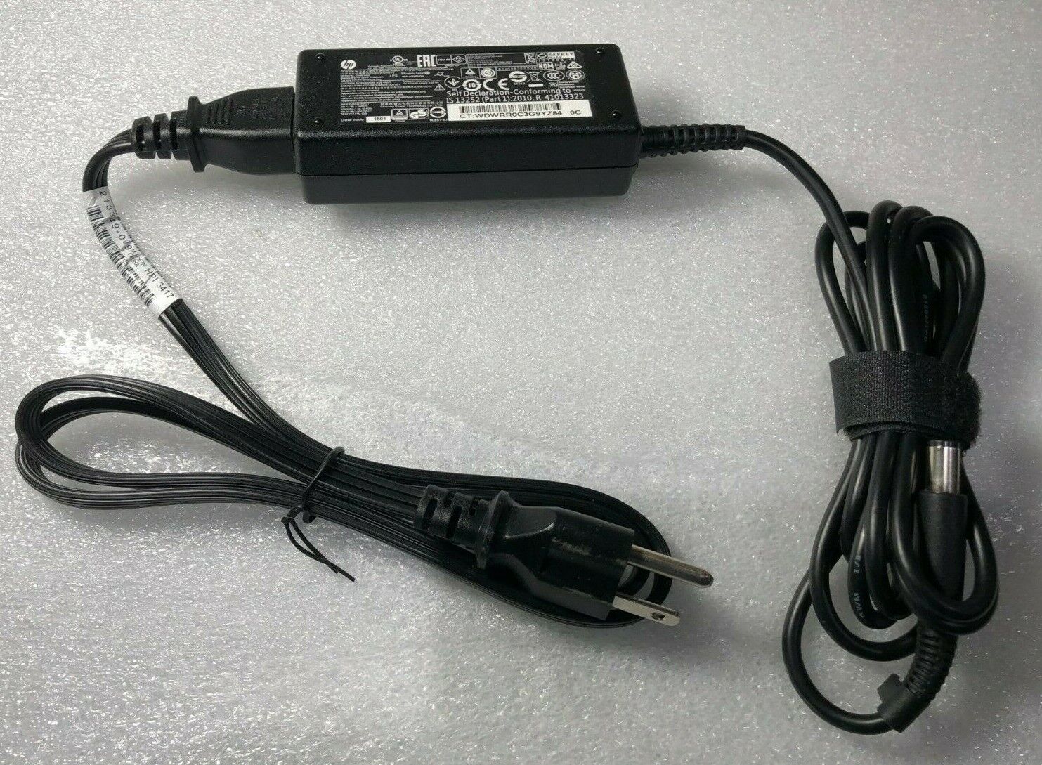 Genuine HP 74481-002 19.5V 2.31A 45W Power Supply