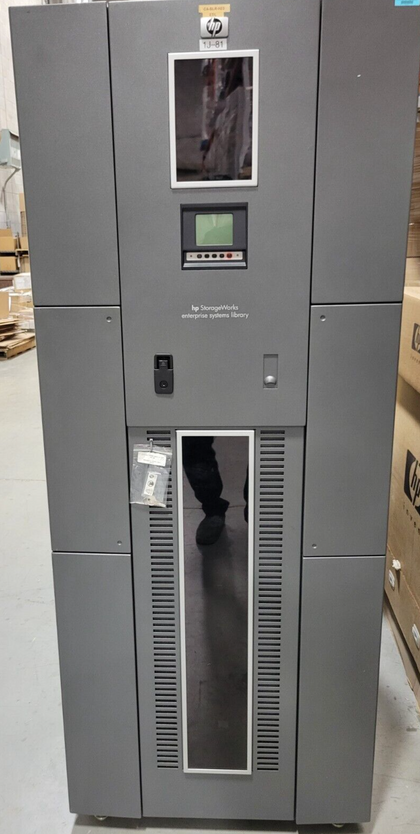 AA934C HP Storageworks ESL712E Enterprise Systems Library 8x LTO 4 Tape Drive